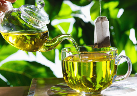 A L-Teanina é um dos componentes do Chá-Verde e é um agente relaxante sem sedação